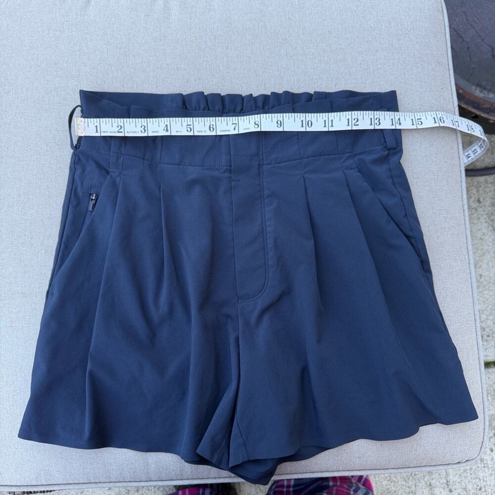 Athleta Skyline Shorts Navy Blue size 4 - Picture 6 of 8